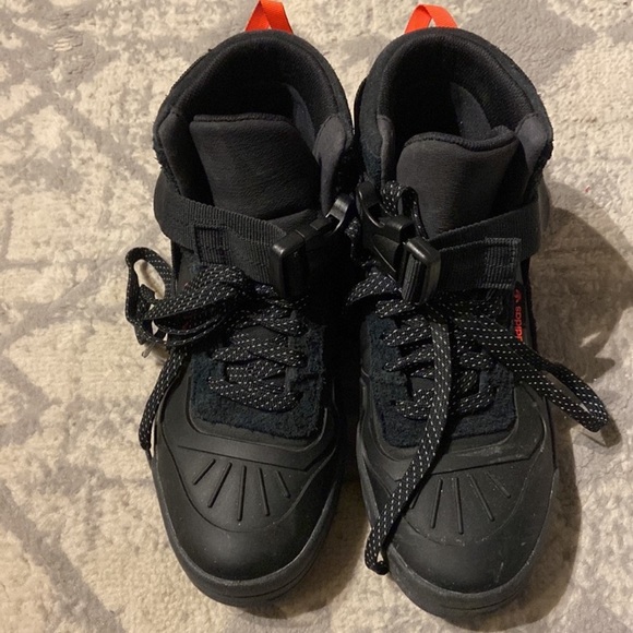 adidas Forum Hi GTX shoes